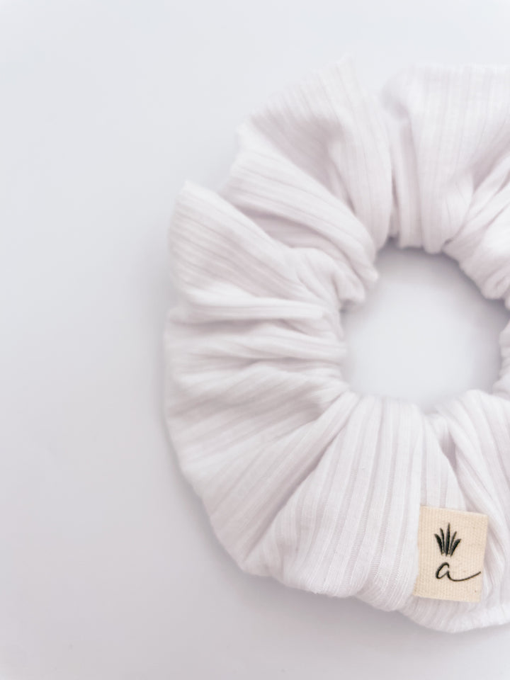 Bamboo Rib scrunchies - White