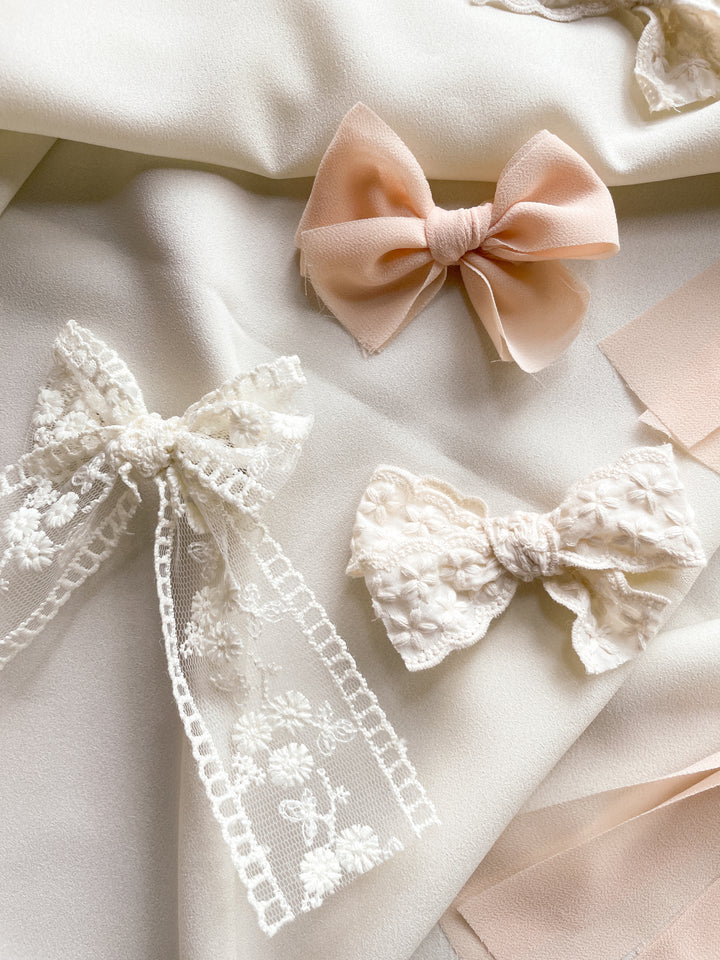 Lace Bow - White