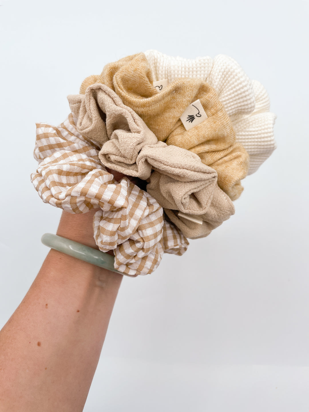 Knit scrunchie - Mustard yellow