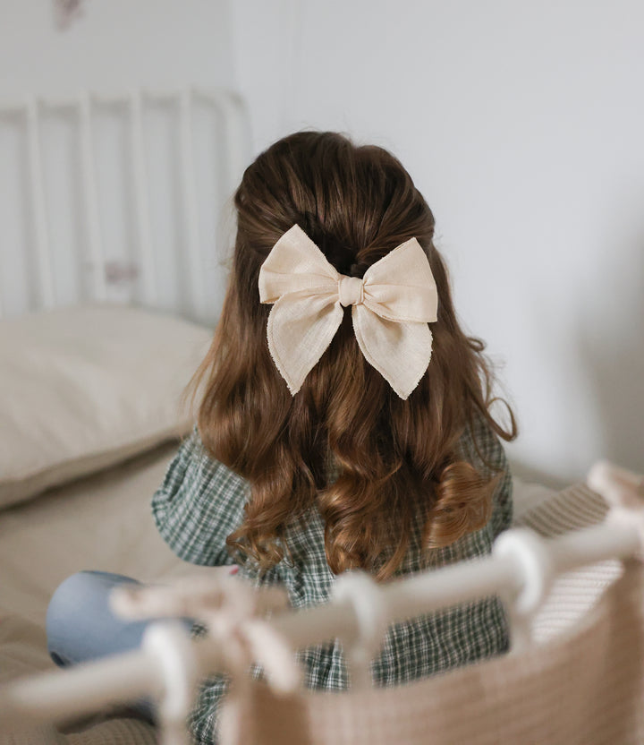 L Fable Bow - Ivory